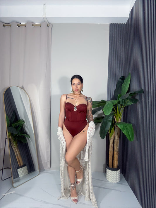 Matinée Rihanna lycra vino