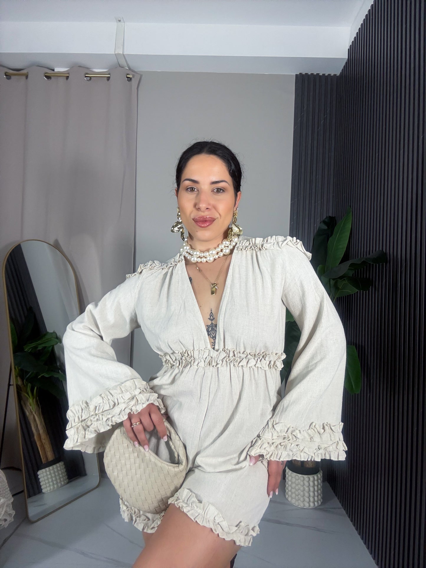 Tuta Larisa