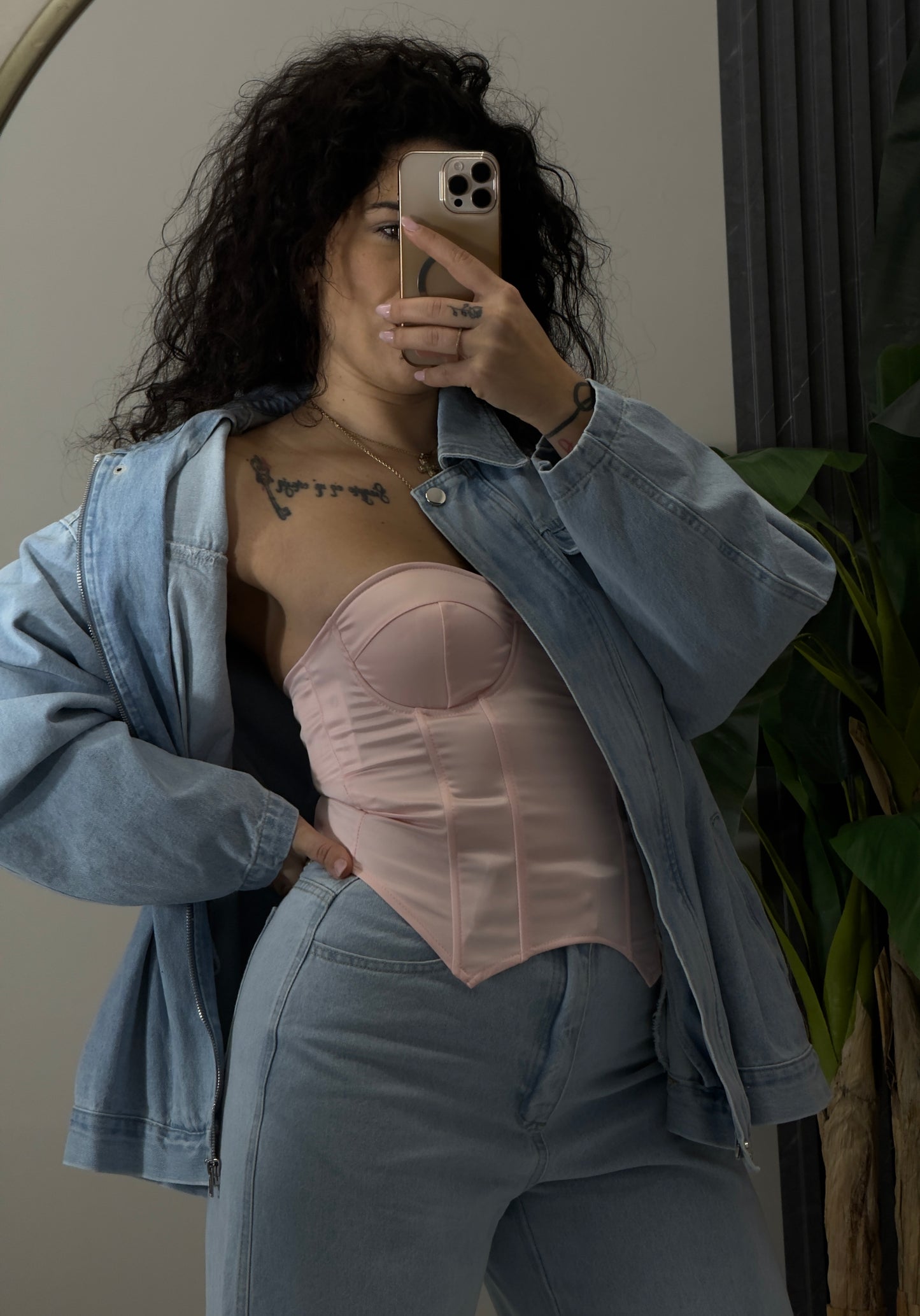 Corpetto in raso rosa