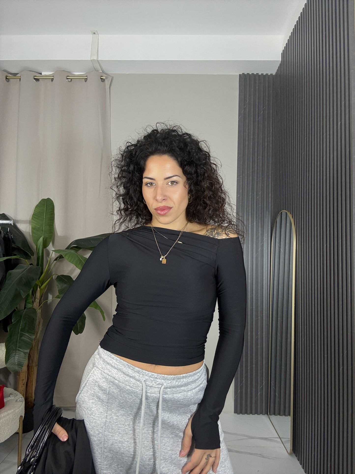 Maglia Kim nera