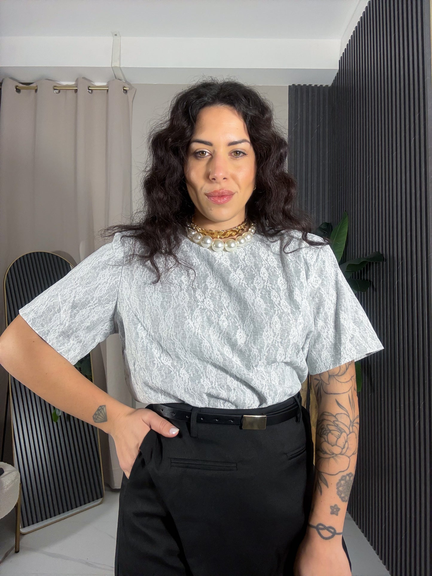 T-shirt pizzo grigia