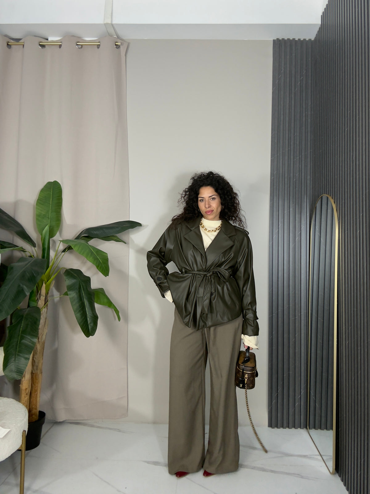 Trench in pelle verde