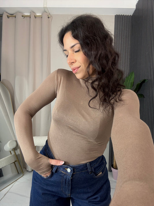 Maglietta Basic accollata