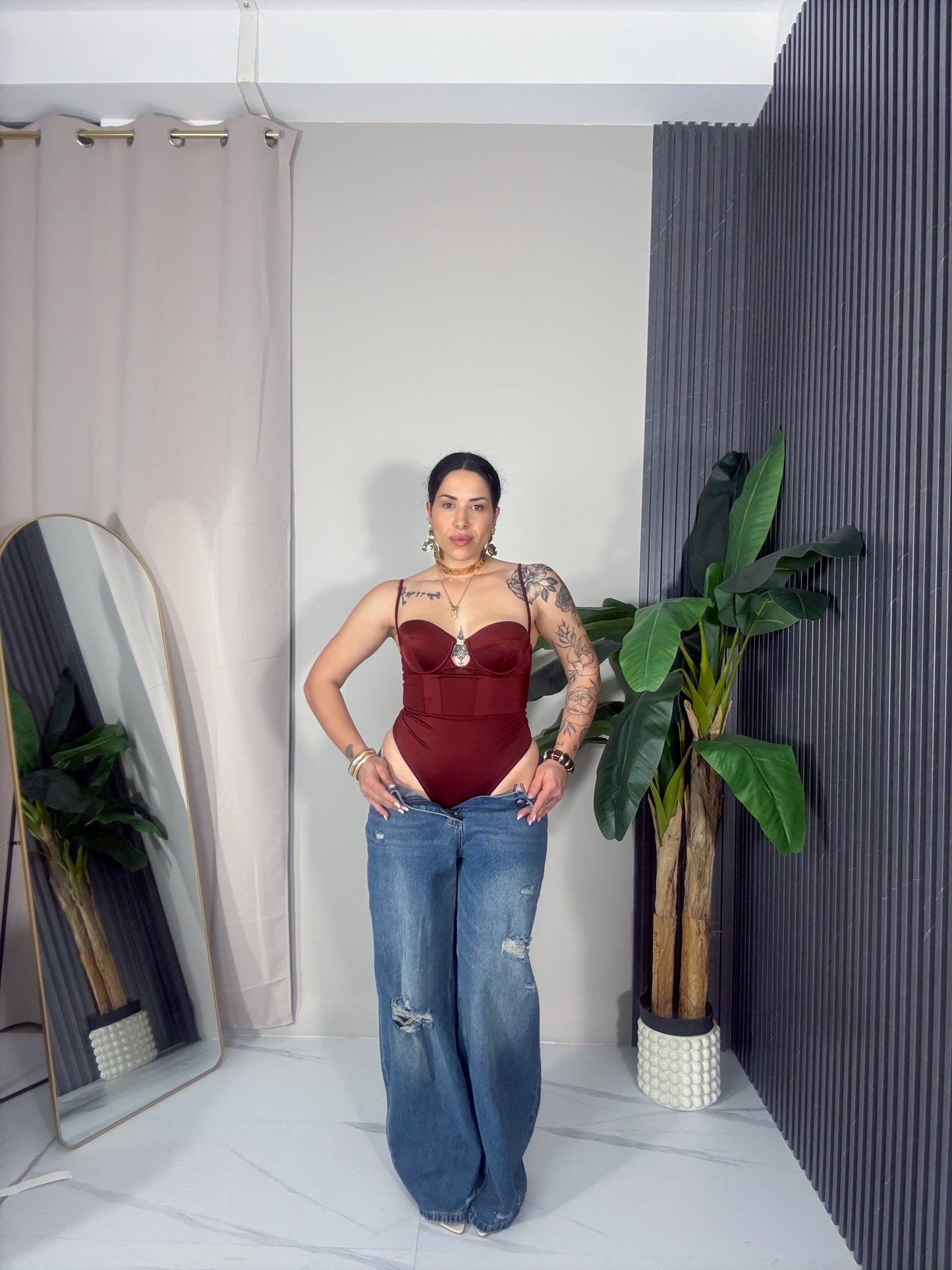 Matinée Rihanna lycra vino