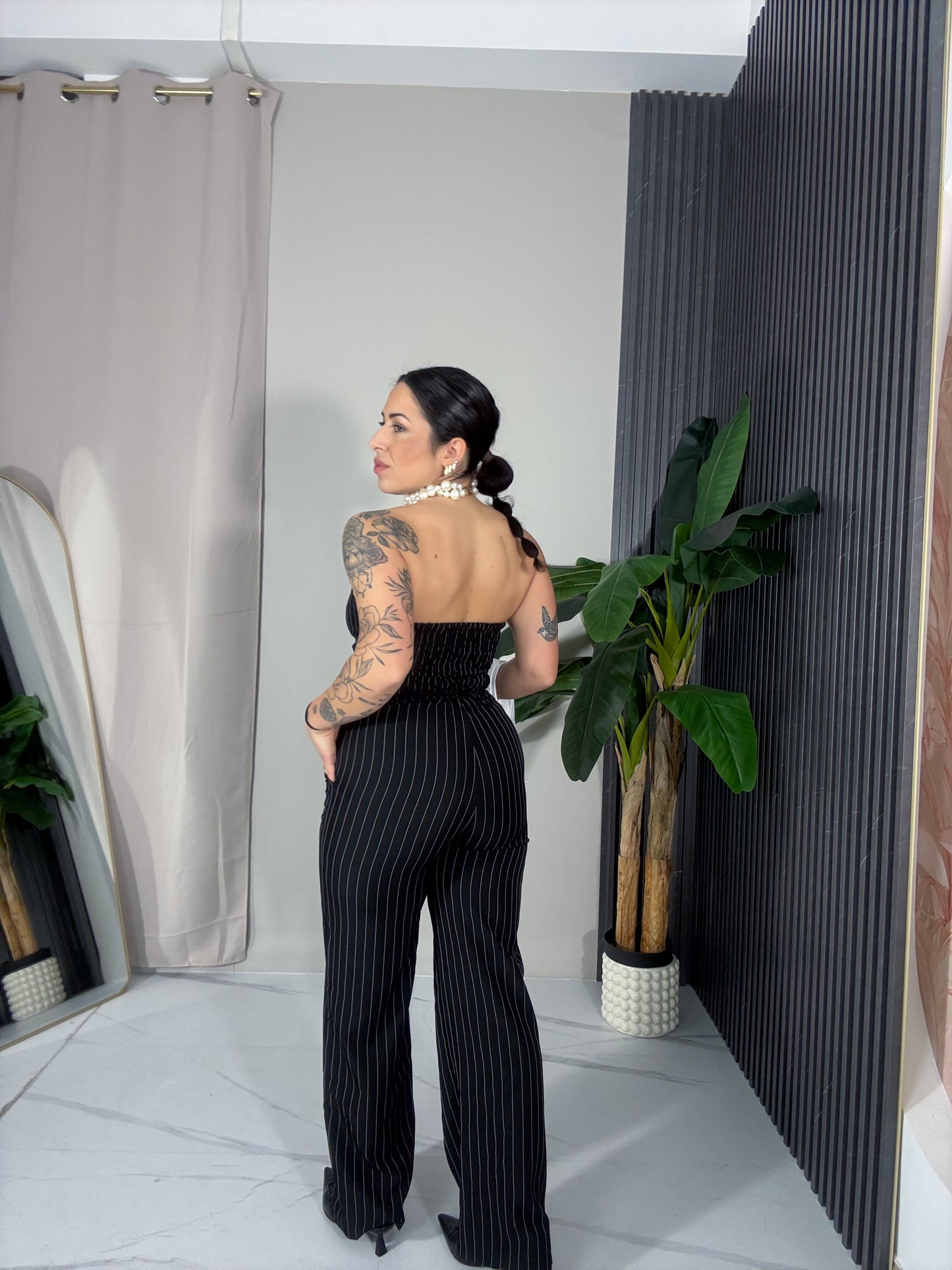 Completo gessato nero