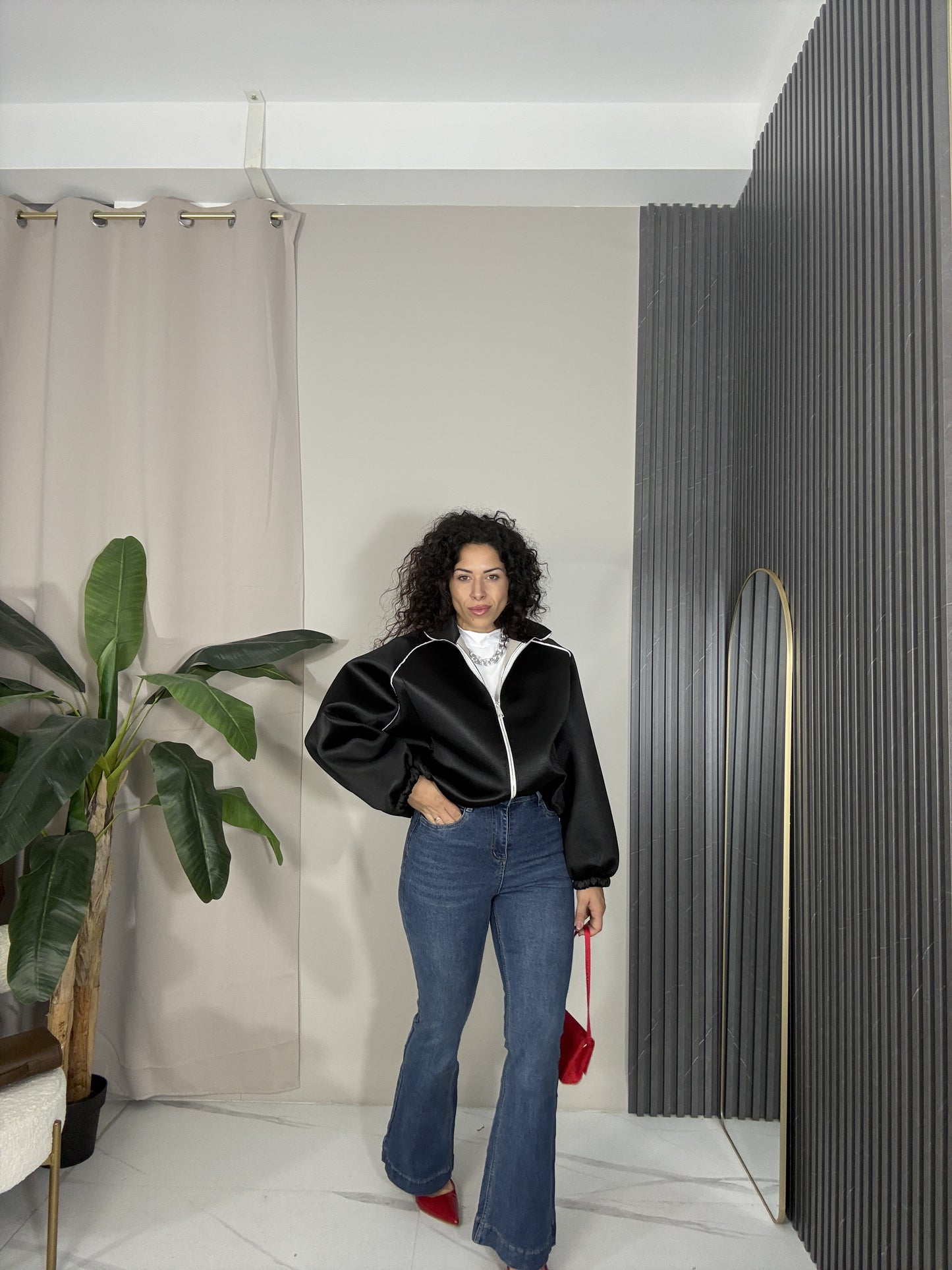 Jeans elasticizzato a zampa