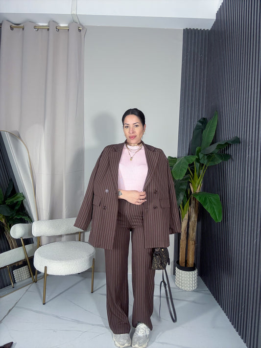 Tailleur gessato Marrone