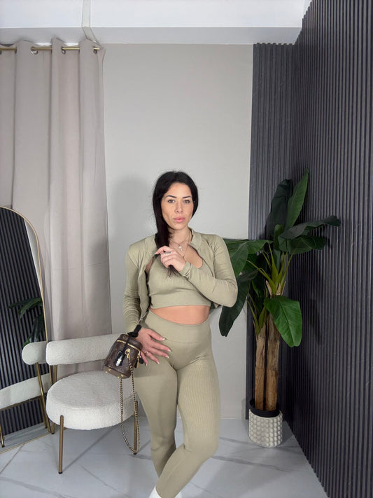 Coordinato 3 pezzi costine verde