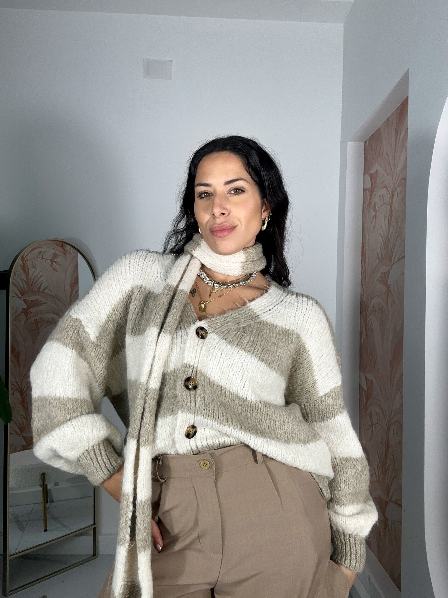 Cardigan Stripe mood