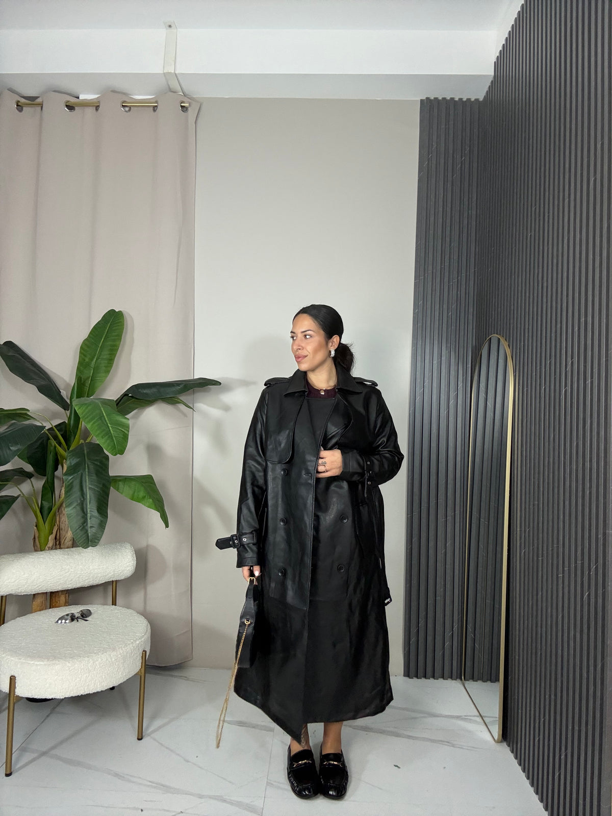 Trench in pelle