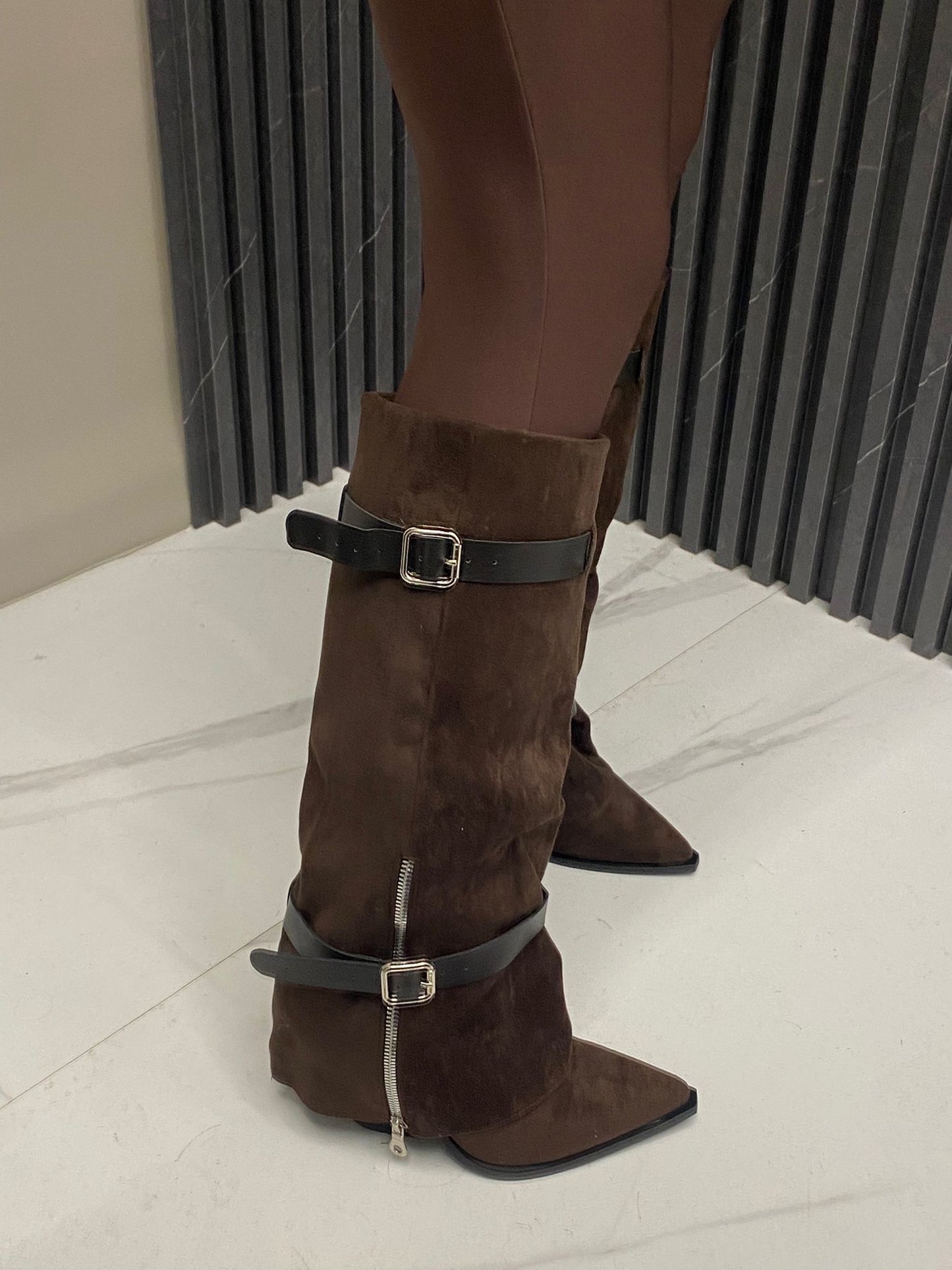 Camperos suede brown