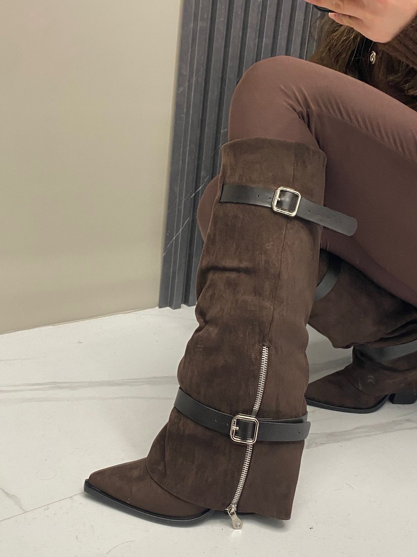 Camperos suede brown